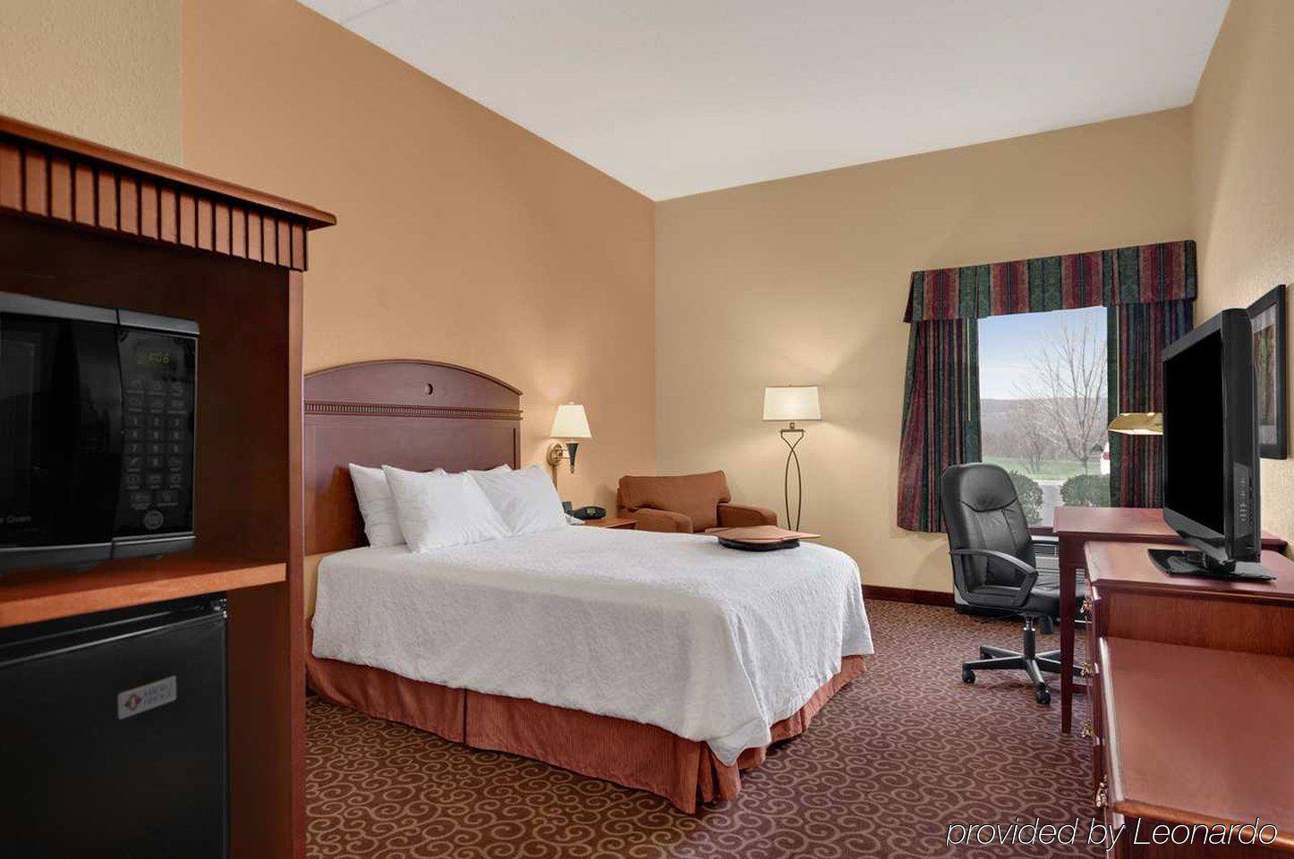 Hampton Inn Frostburg Exteriér fotografie